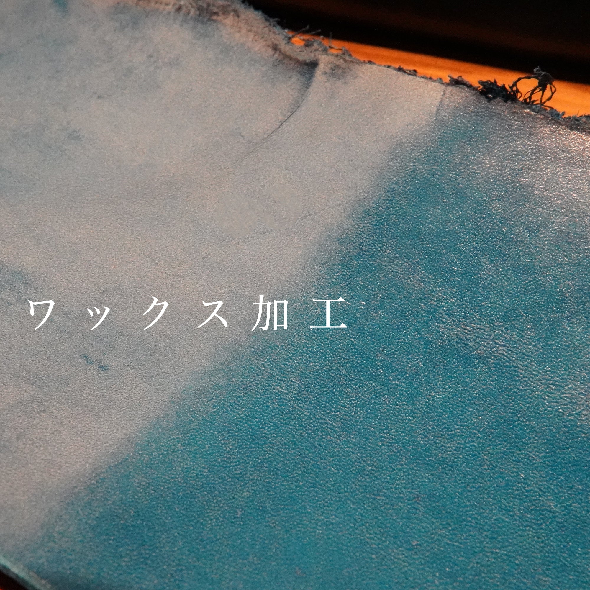 コンパクトにおでかけ!『1秒ショルダー®︎wallet』 秒でサクッと、片手だけでお支払い!スマホも入る!小さく速いお財布ショルダー