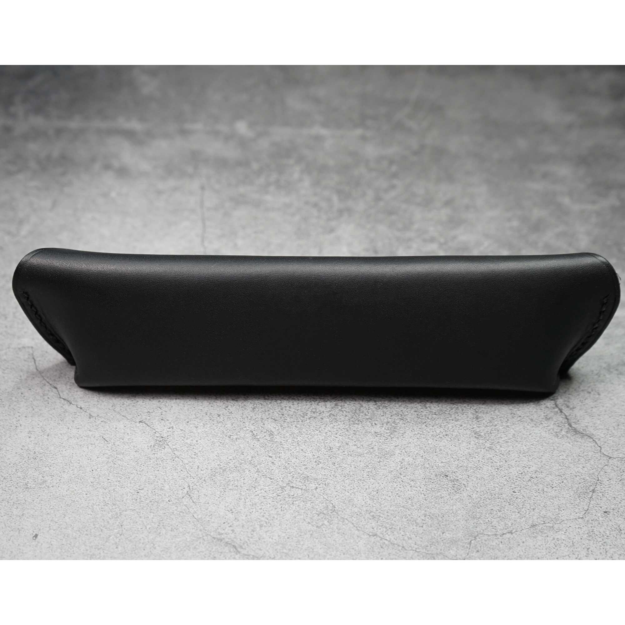 ペントレイのように使える tenui-手縫い イタリアンレザースリムペンケース ROLIA liscio®︎(ローリア/ リスシオ)